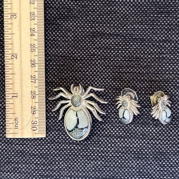 Vintage Silver Tone and Druzy Style Stone Spider Brooch And Earring Set - Picture 7 of 7